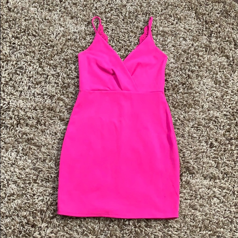 hot pink dress